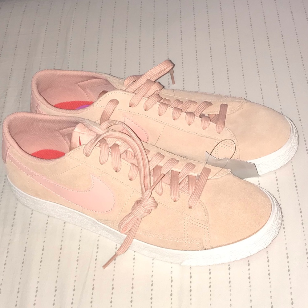 Arctic Orange Nike Blazer Low